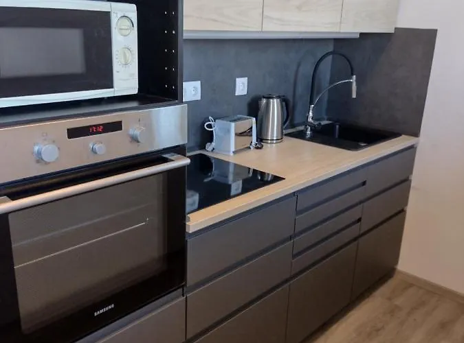 Appartement Kilato Apartman *